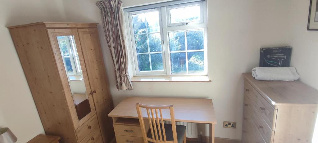 Shear Annexe Flat 7