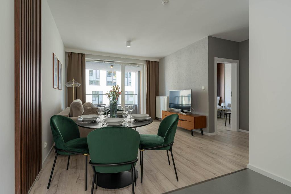 Symphony Modern Tower Apartamenty by INA 4