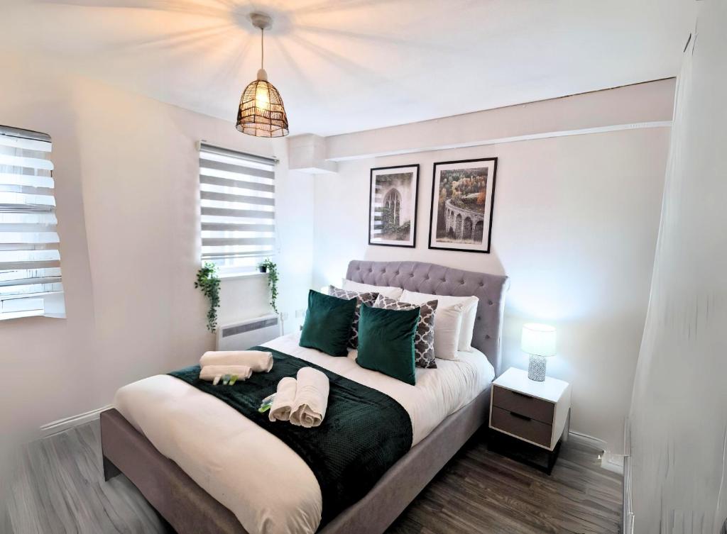 Manchester Apartments by BEVOLVE - City Centre 7