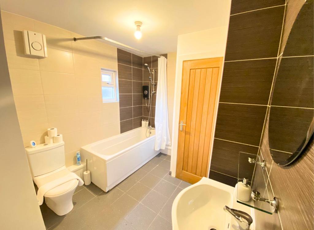 Manchester Apartments by BEVOLVE - City Centre 4