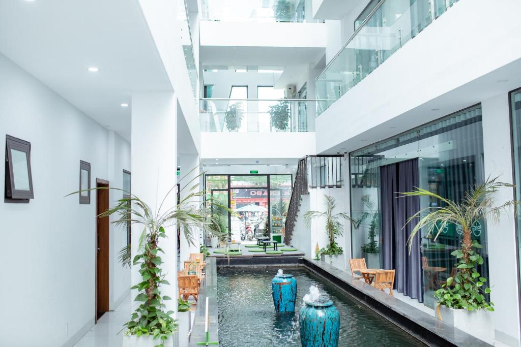 Big Hotel Lào Cai