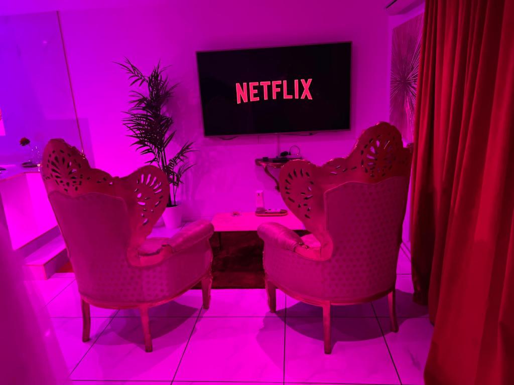 Suite romantique avec jaccuzy à la gare de Montpellier 5