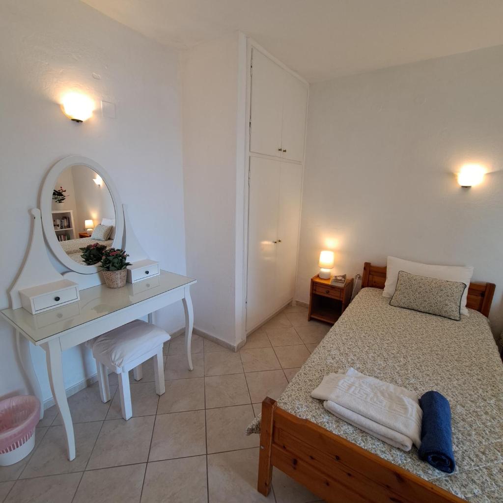 Kerasia Villas - 4 apartments & cottage 7