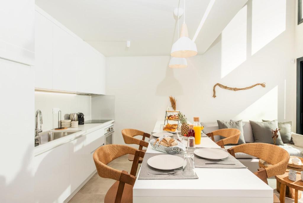 Serene Villas Halkidiki - Cfront private pool 4