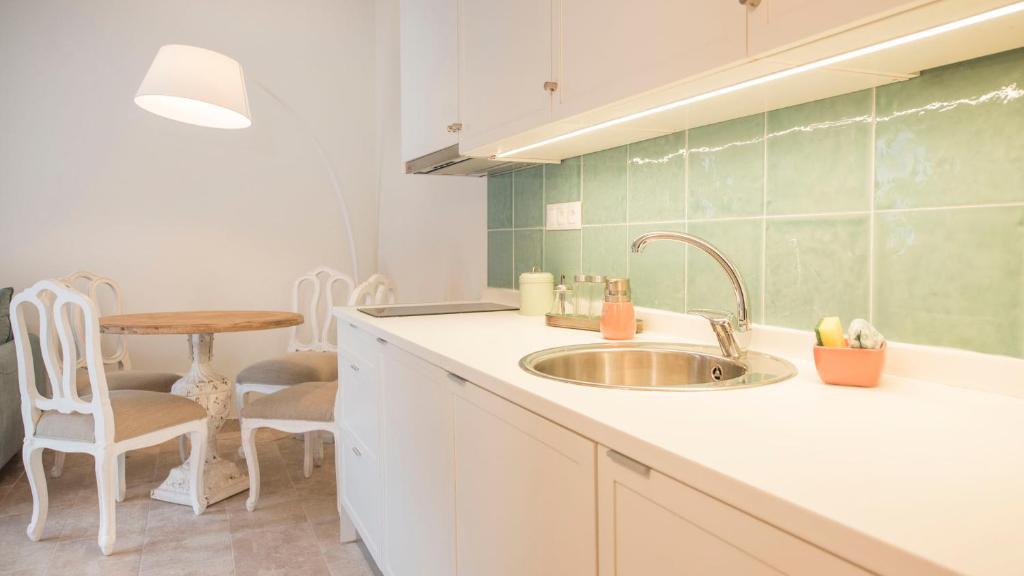 Apartamentos Florinda de la Cava Toledo - 6 7