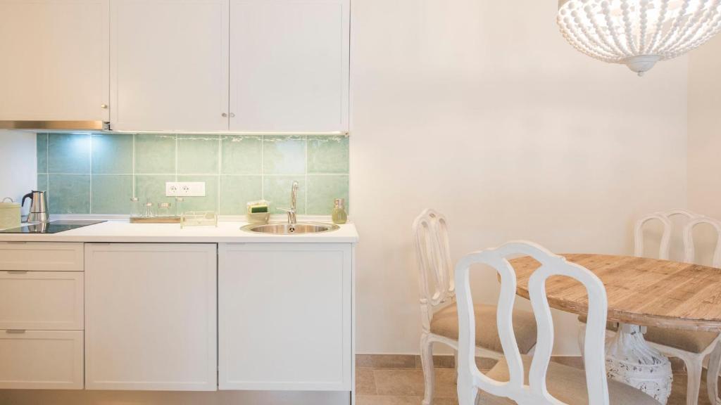 Apartamentos Florinda de la Cava Toledo - 7 8