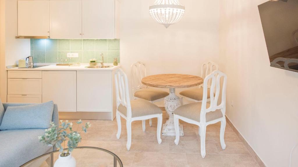 Apartamentos Florinda de la Cava Toledo - 7 4