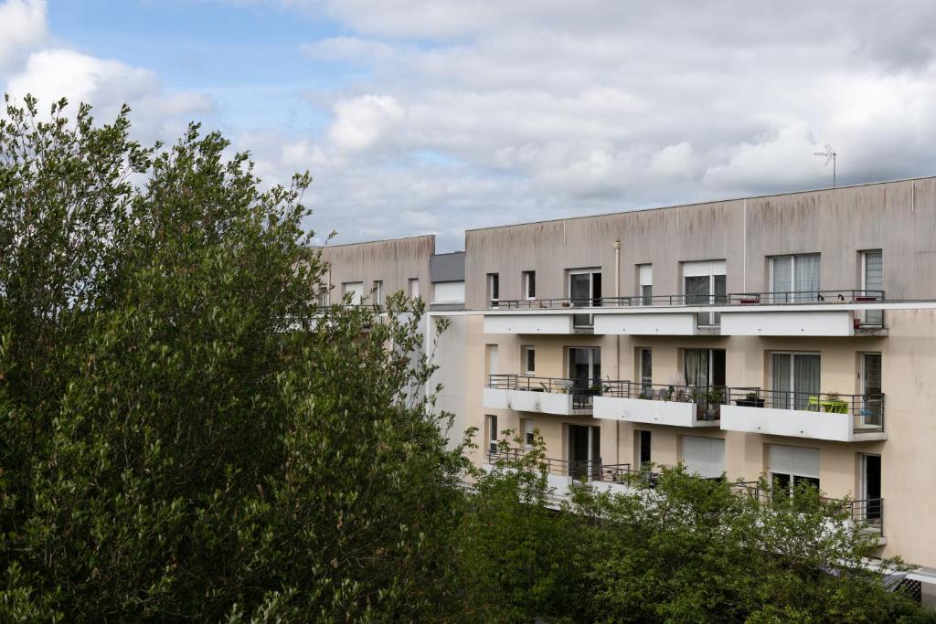 T2 très bien situé-refait-Balcon aménagé-box clos 5