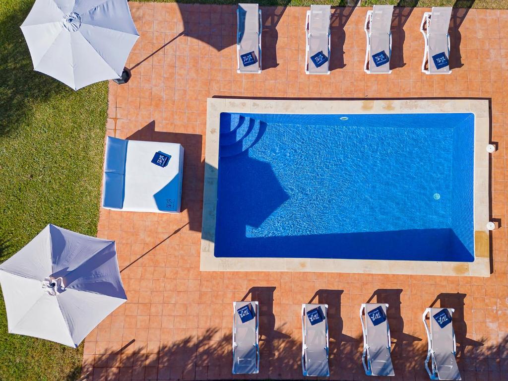 Villa near San Antonio Sleeps 10 8