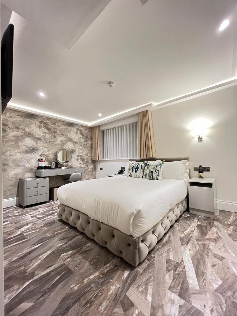 Philharmonic Hotel Image