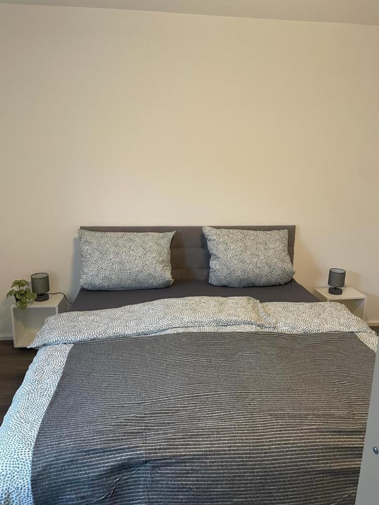Zimmer Frei 4 7