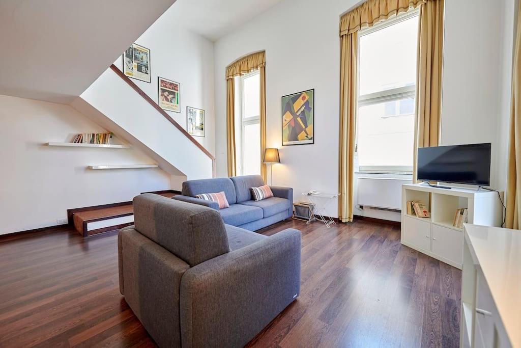 Loft Luxury - Piazza Castello Porta Susa 5