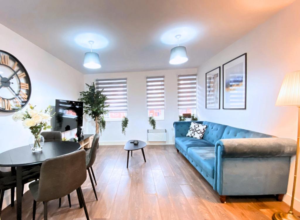 Manchester Apartments by BEVOLVE - City Centre 7