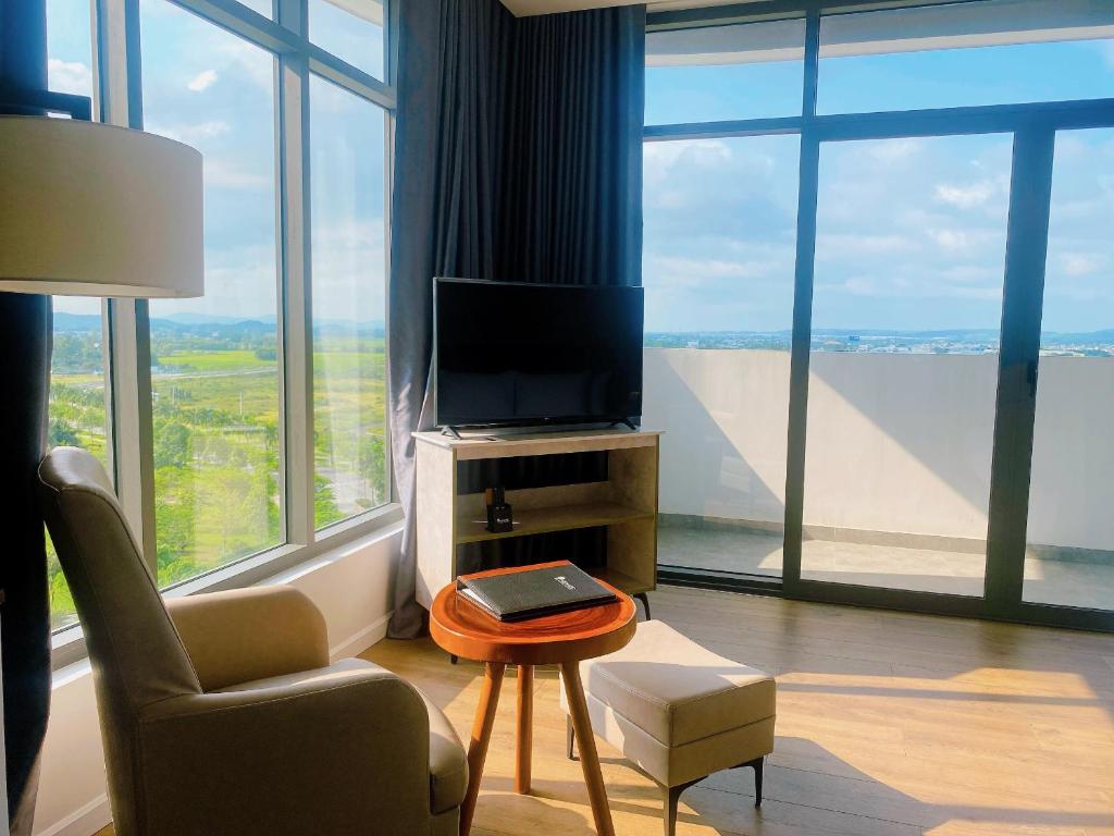 NEWCC HOTEL AND SERVICED APARTMENT