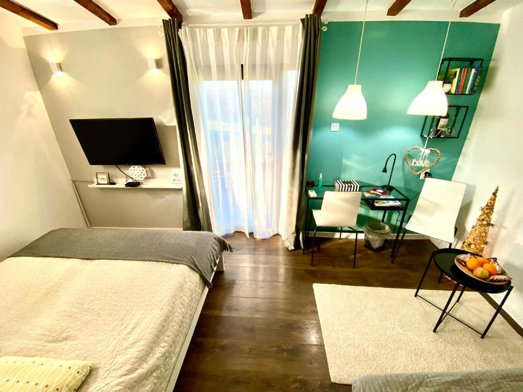 Avala Sunset Apartments 3
