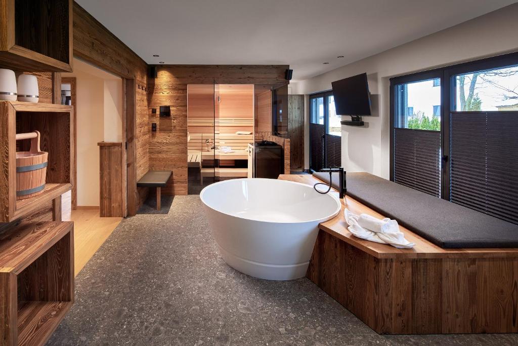 Alpin Residenzen Eichenheim Aurach bei Kitzbühel by Alpina-Holiday 8