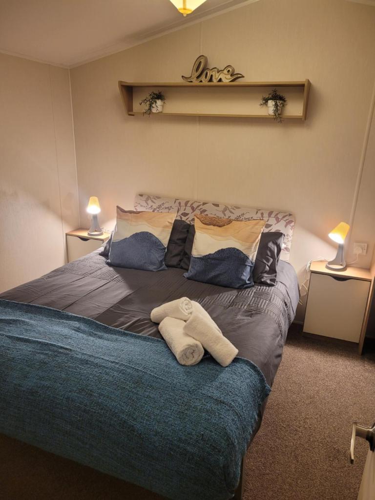 Cozy Caravan Near Edinburgh 2