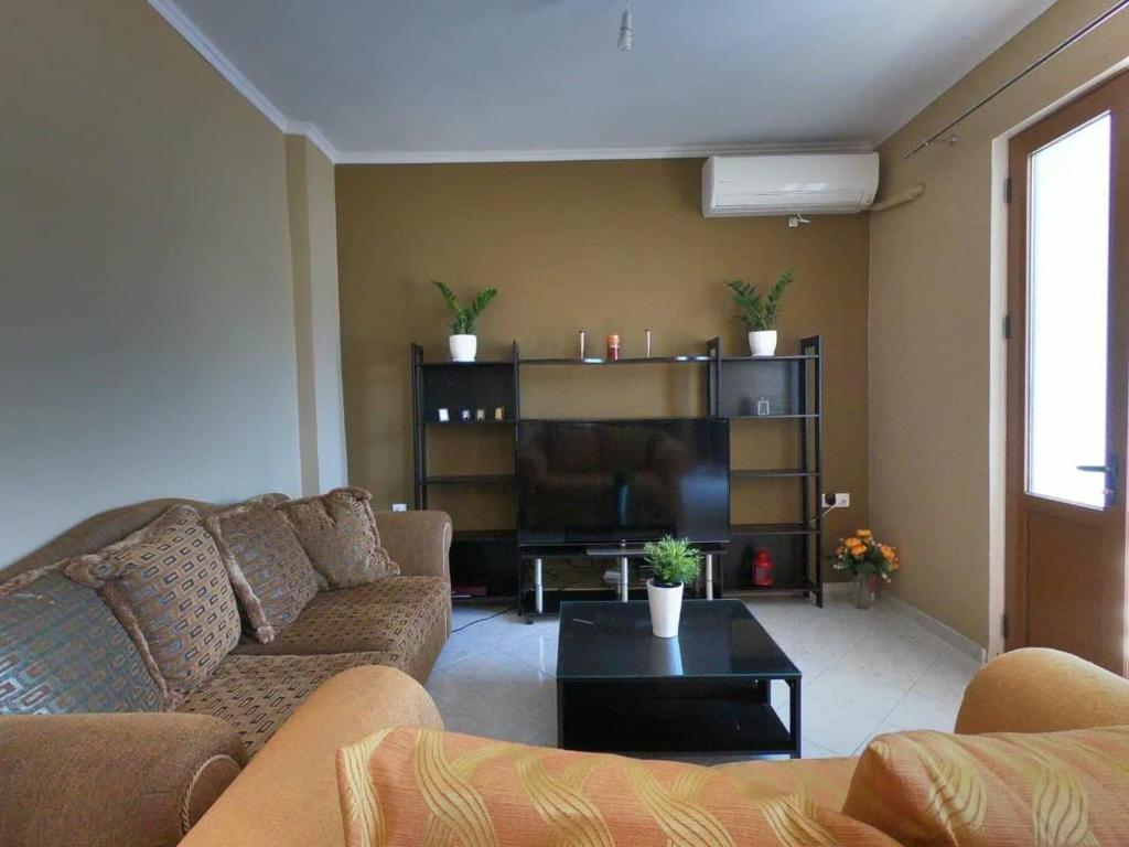 Ioannis & Labros House Lefkada 1