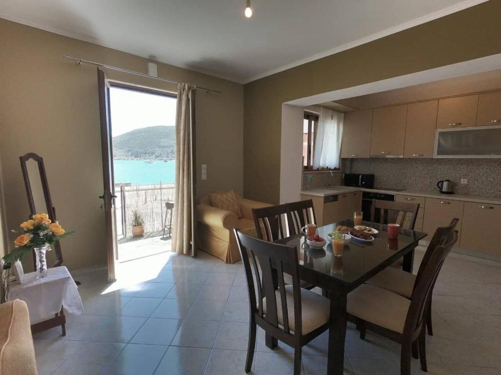 Ioannis & Labros House Lefkada 4