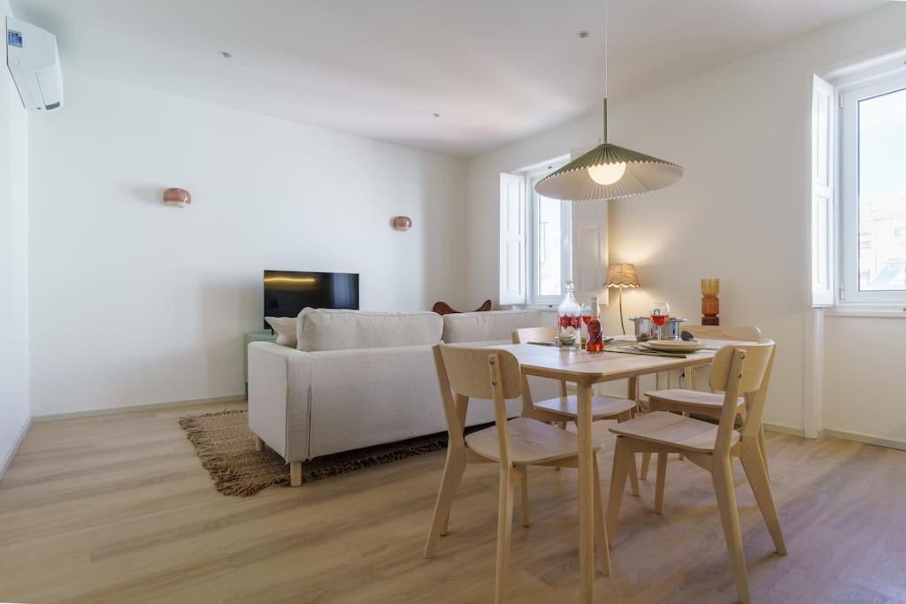 Modern & Cozy Faro Mercado Apt 21 by Lisbeyond 8