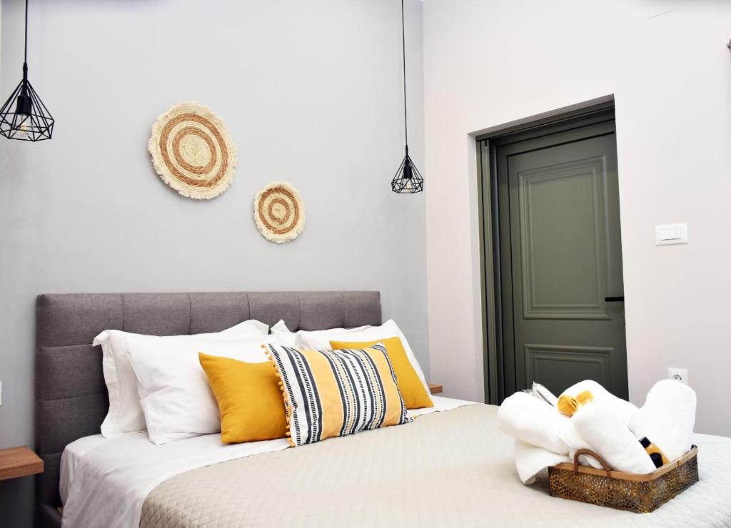 Manolis cozy home