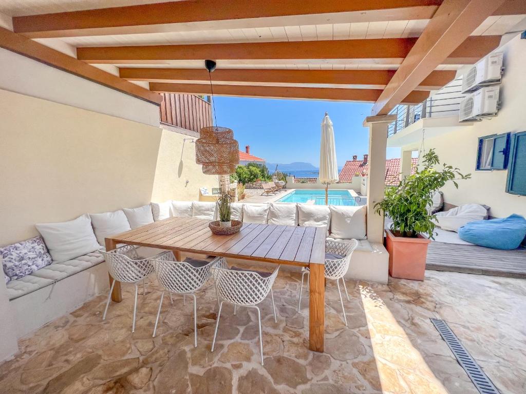 Eco Sunshine Apartments Lumbarda 7