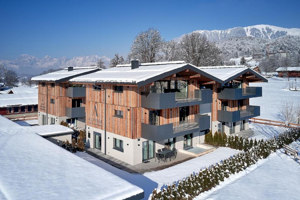 Alpin Residenzen Eichenheim Aurach bei Kitzbühel by Alpina-Holiday 1