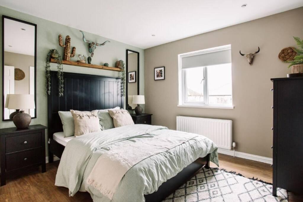 Modern & Stylish Home in the Heart of Belfast 5