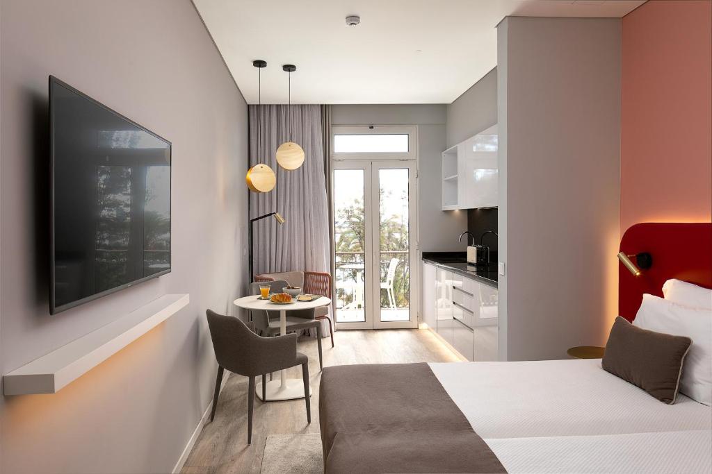 King David Suites by Homie 8