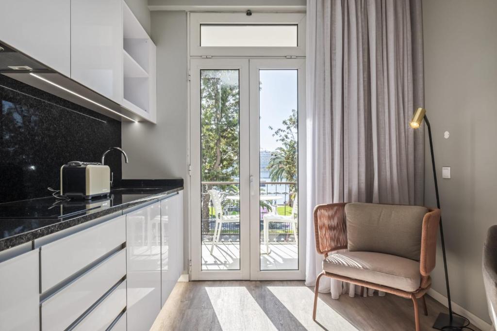King David Suites by Homie 4