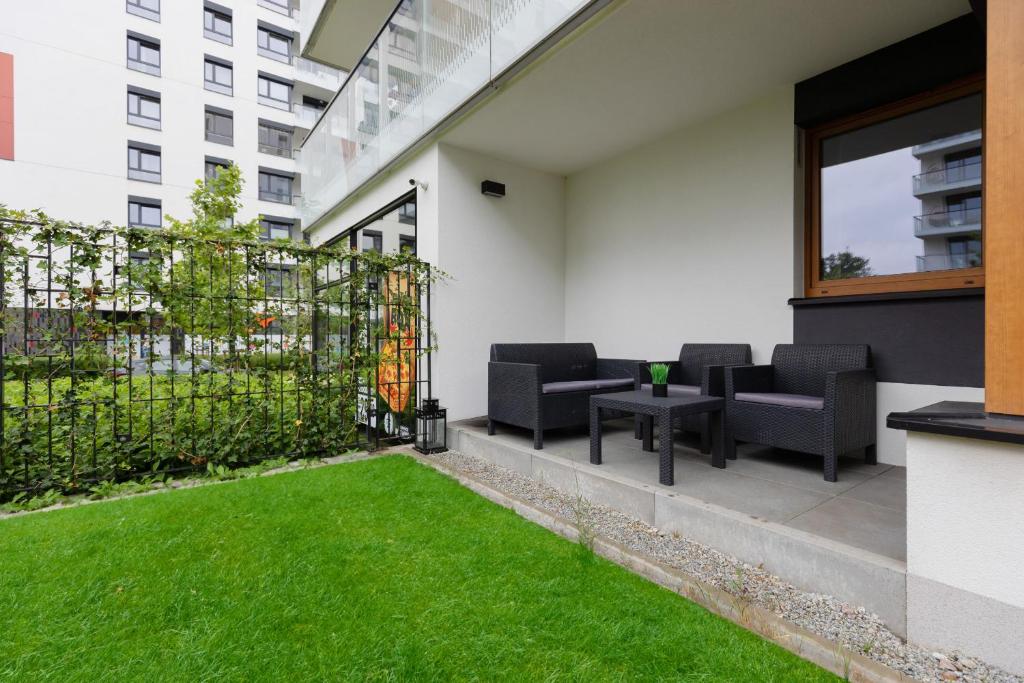 Żoliborz Artystyczny Apartment with Parking by Noclegi Renters 4