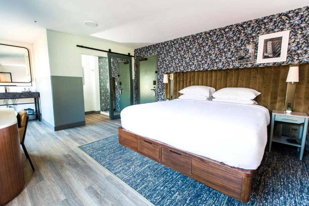 voco The Darwin - Atlanta Midtown, an IHG Hotel Image