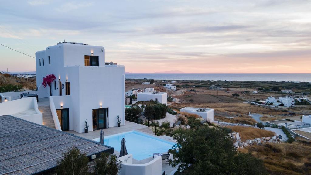 Villa Milagro 4Br with Sea View Mikri Vigla Beach