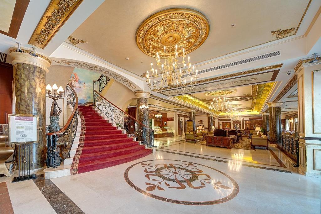 Royal Ascot Hotel Image