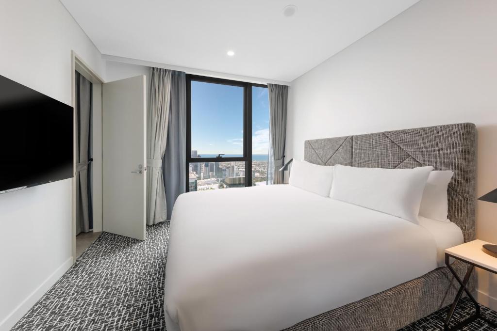Meriton Suites Melbourne Image