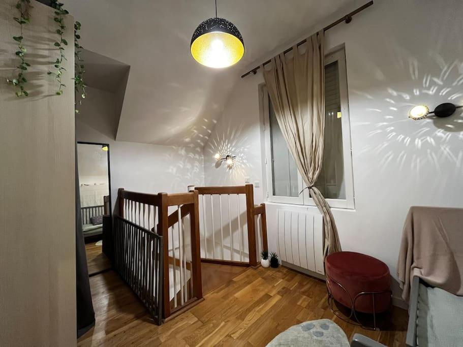 Cosy Maisonette Versailles 2