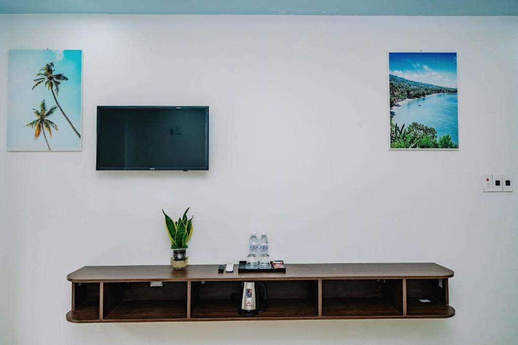 Phương Đông Hotel