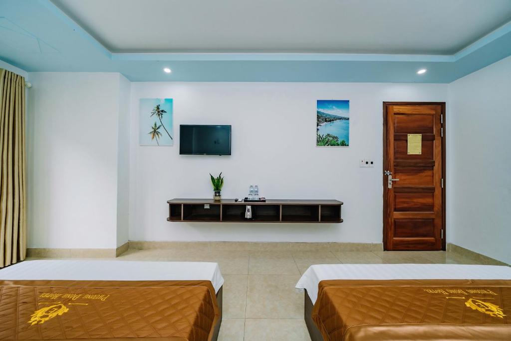 Phương Đông Hotel