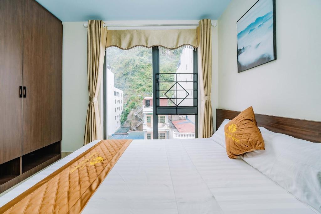 Phương Đông Hotel