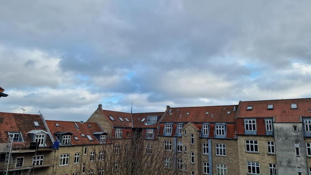 Center apartment - top floor penthouse with views of the city 6