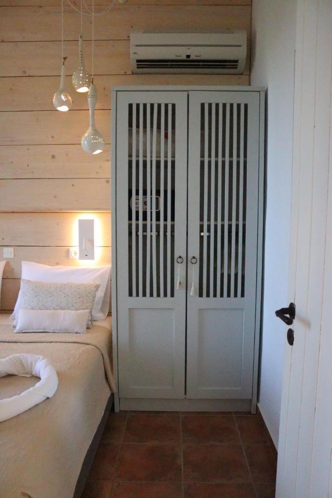 Auberge Kalopetri 5