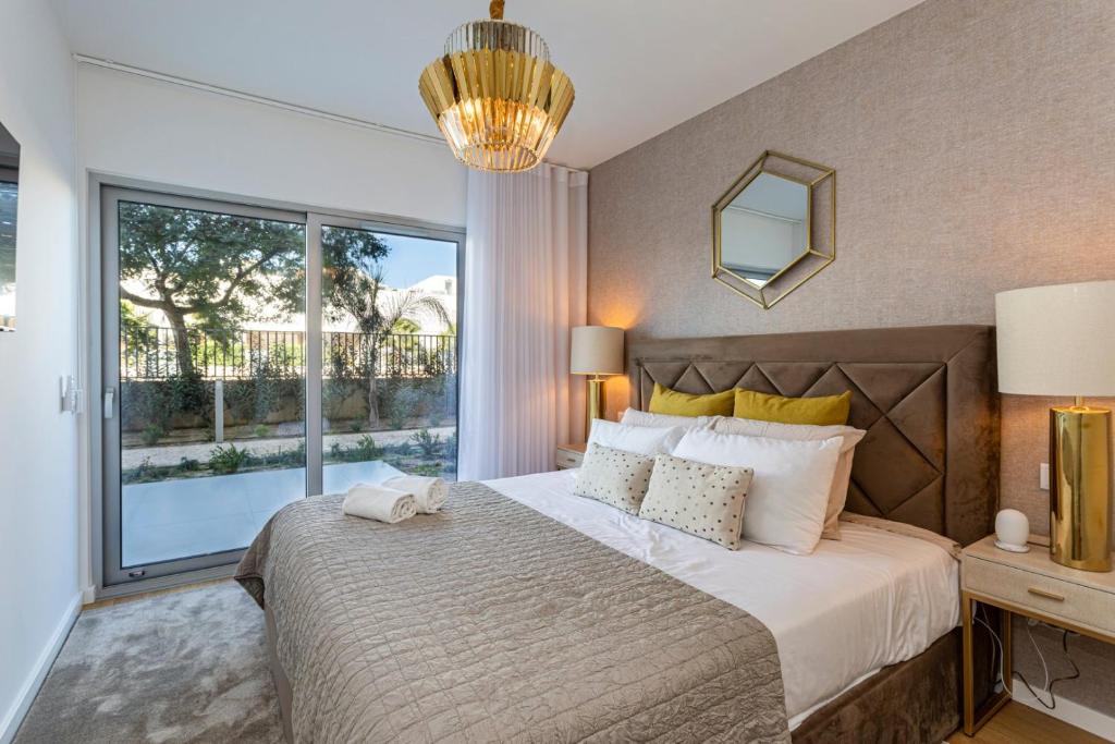 The Albufeira Concierge - Prime Lounge Design 4