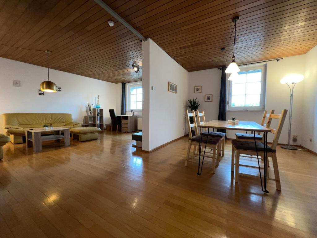 Große Maisonette-Wohnung by Rabe - Gartenabteil, Smart-TV, Netflix 4