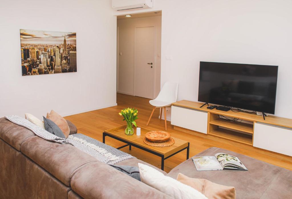 SAG 20th floor Klingerka residence castle view Free parking Free wifi 8