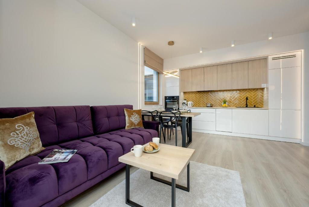 Mokotów Stylish Apartment with Parking & Balcony by Renters Prestige 7