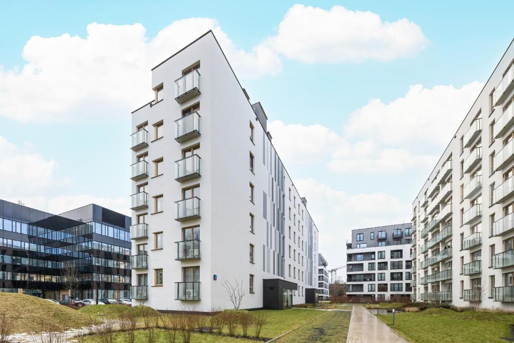 Mokotów Stylish Apartment with Parking & Balcony by Renters Prestige 6