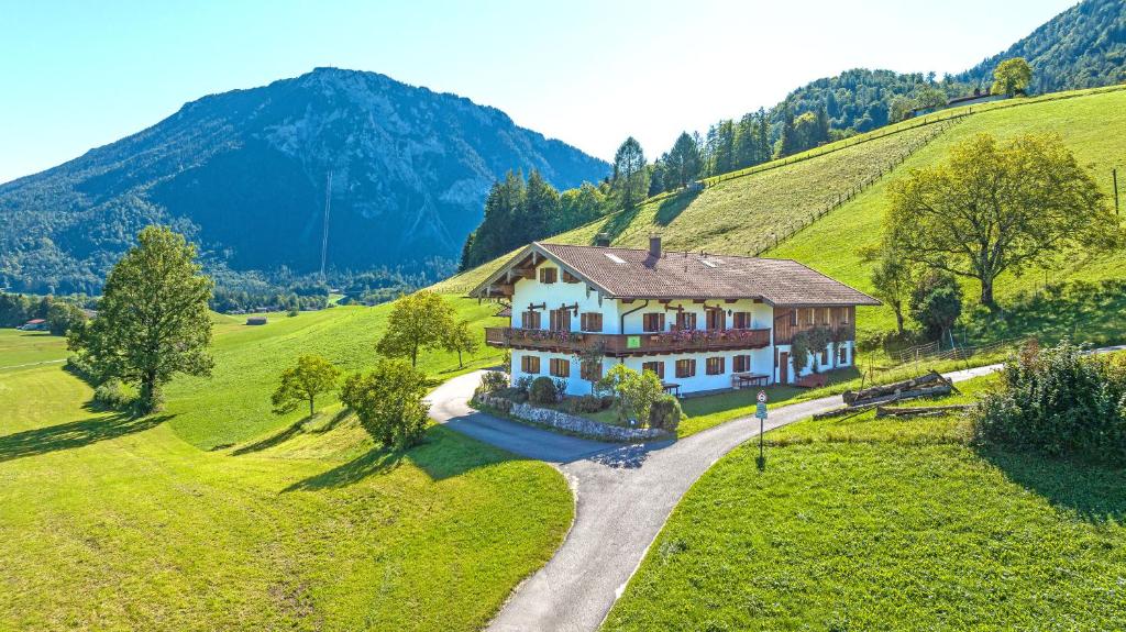 Ferienwohnung Beim Raffner, Bergblick, Natur, Ruhpolding 1
