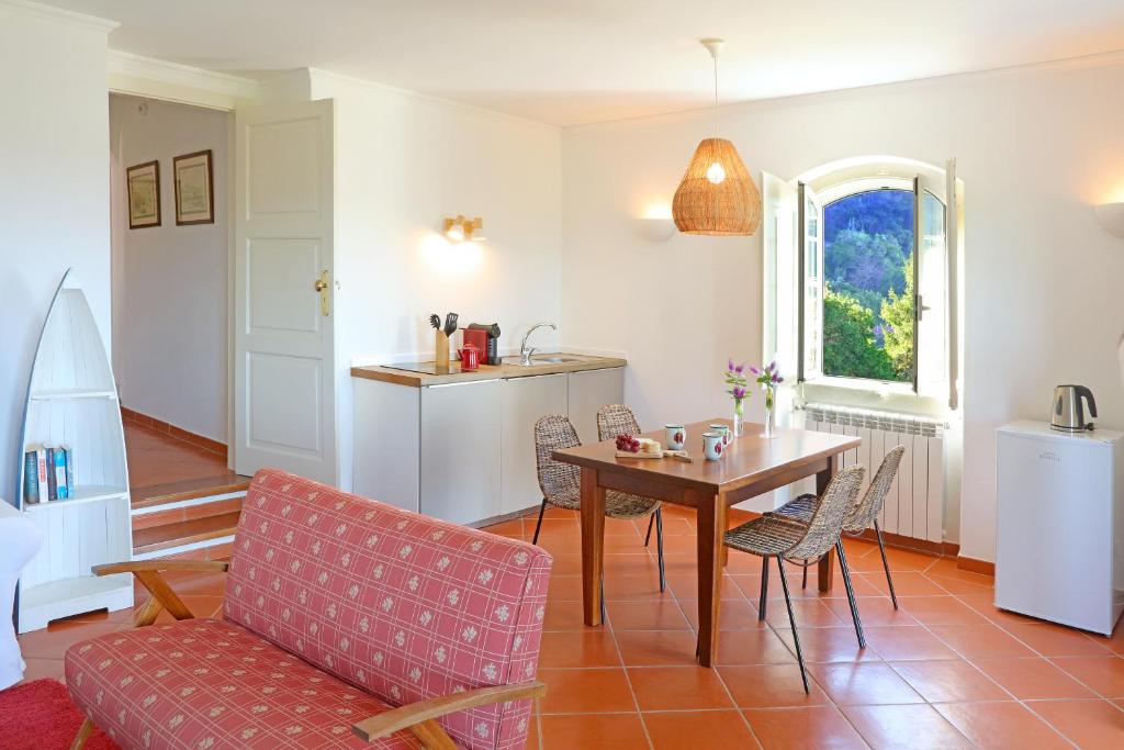 Eugaria Country House by Lost Lisbon 8