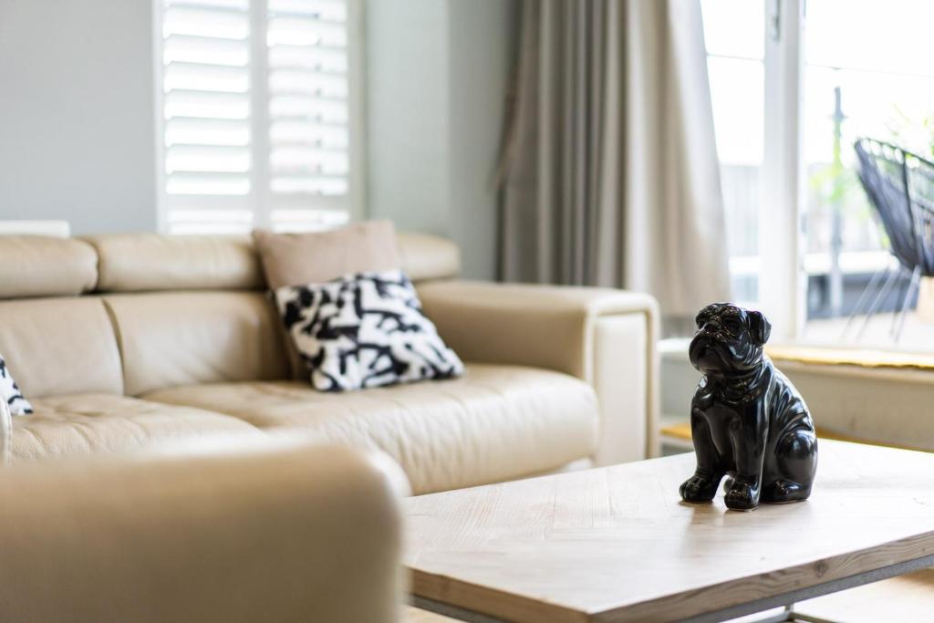 2-bedroom Cardiff Bay apartment Wi-Fi, Parking 7