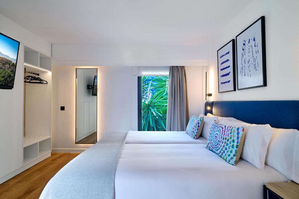 Apartamentos Luna Suites Granada 5